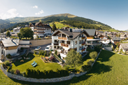 Haus Oestreich im Sommer